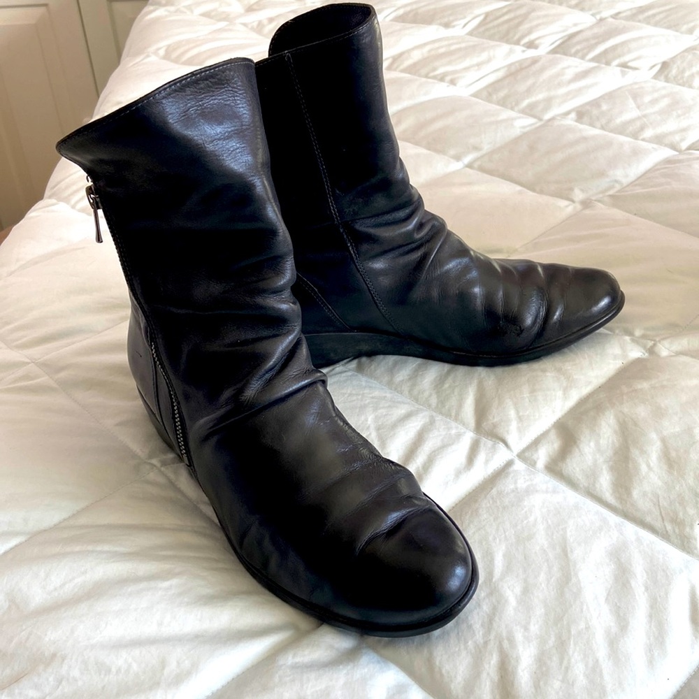 Mephisto Seddy Air Jet low walking boot Black leather Size 9.5 EUC